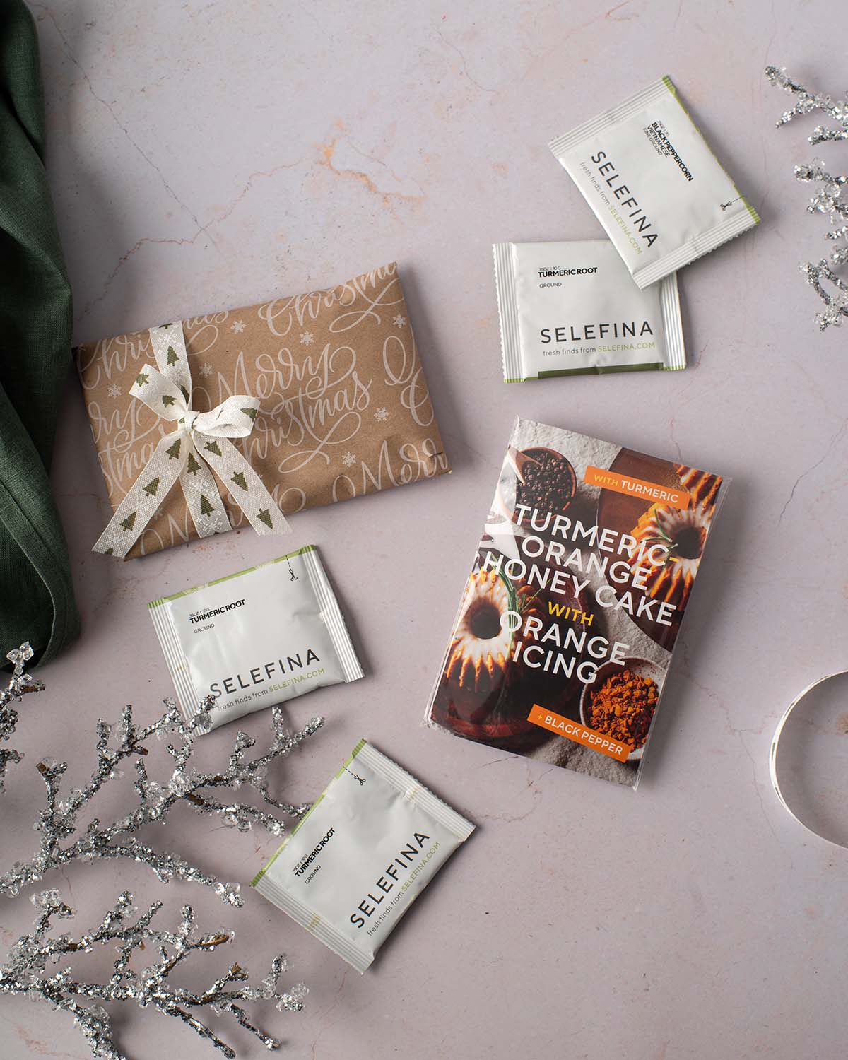 A Recipe Sampler card with the spice packets it calls for