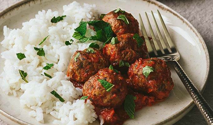 Moroccan-Inspired Lamb Meatball Tagine recipe on Selefina