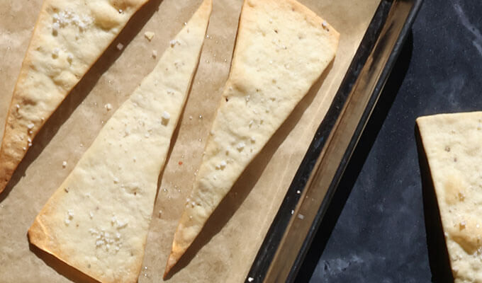 Black Pepper and Olive Oil Crisps
