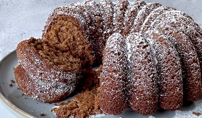 Cacao-Spiced Bundt Cake