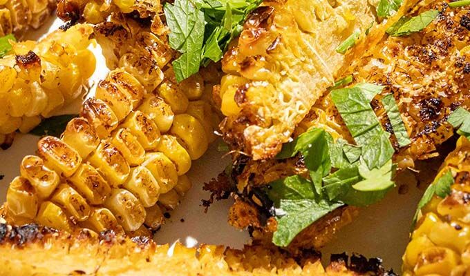 Cheesy Garlic Corn Ribs