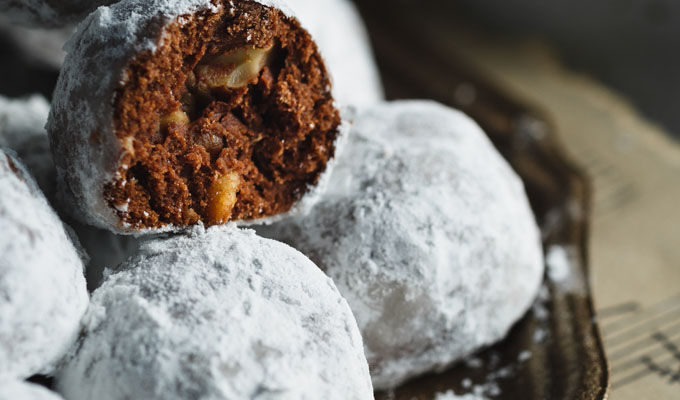 Cocoa Snowballs