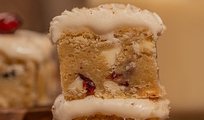 Eggnog Sugar Cookie Bars