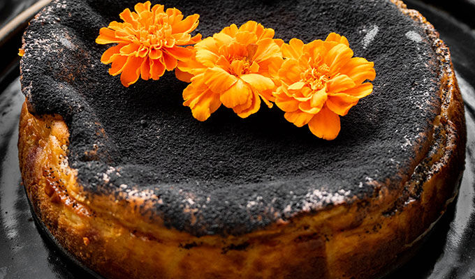 Halloween Basque Cheesecake