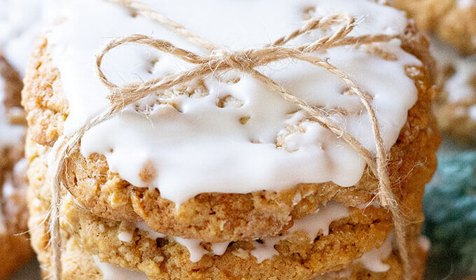 Iced Gingerbread Oatmeal Cookies