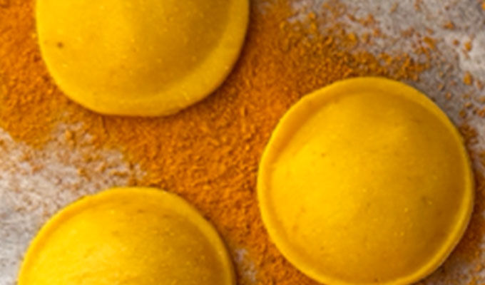 Rich Turmeric Occhi