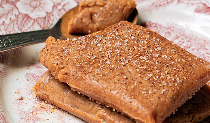 Palkova - Cinnamon-Flavored Milk Cakes